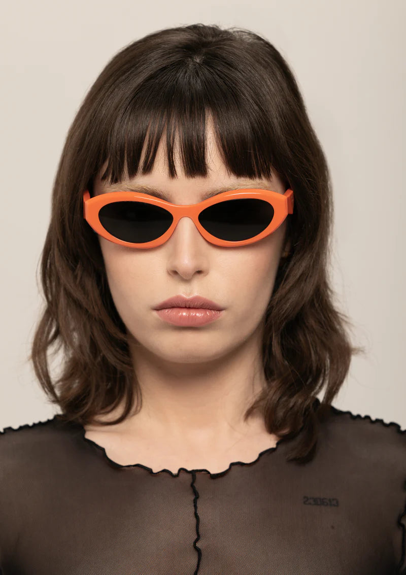 Black Rectangle with Bar-Link Glasses