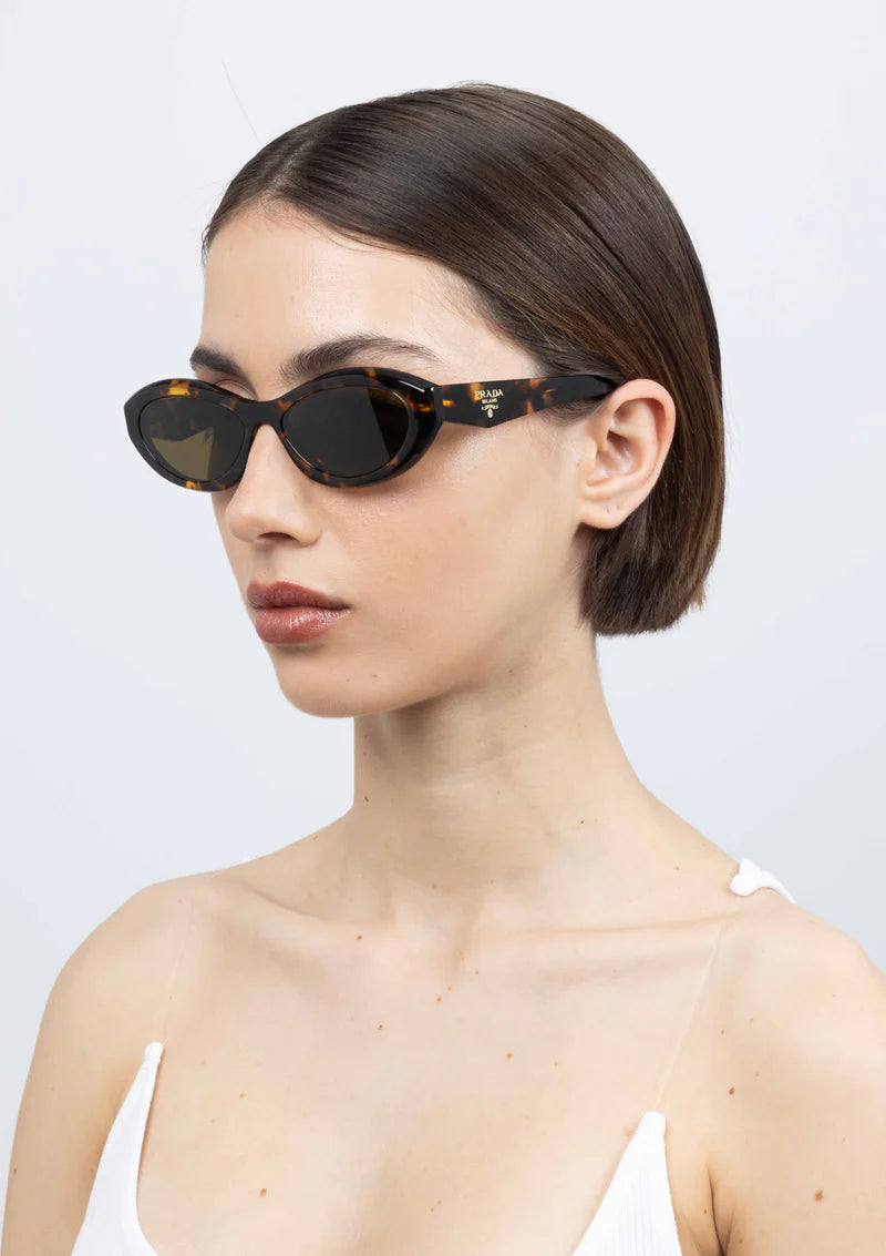 Black Rectangle with Bar-Link Glasses